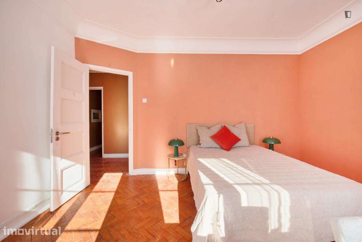 Quarto - localizado em Entrecampos Lisbon - Grande imagem: 5/19