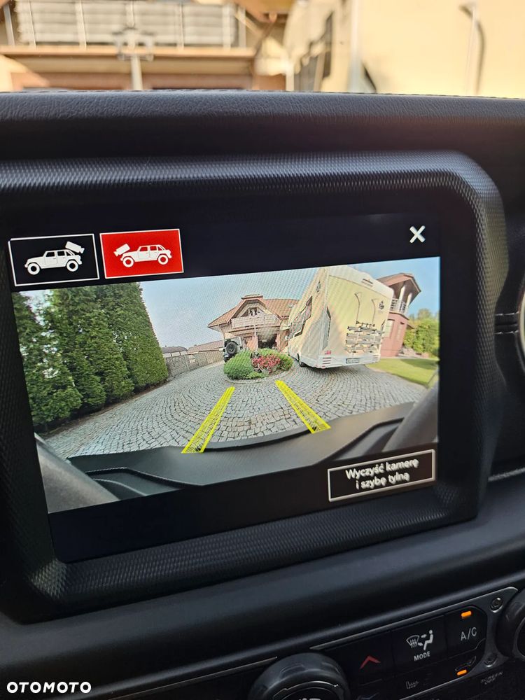 Jeep Wrangler Unlimited GME 2.0 Turbo Sahara - 23