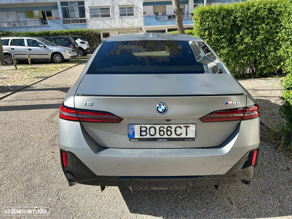 BMW i5 M60 xDrive Pack Desportivo M Pro - 8