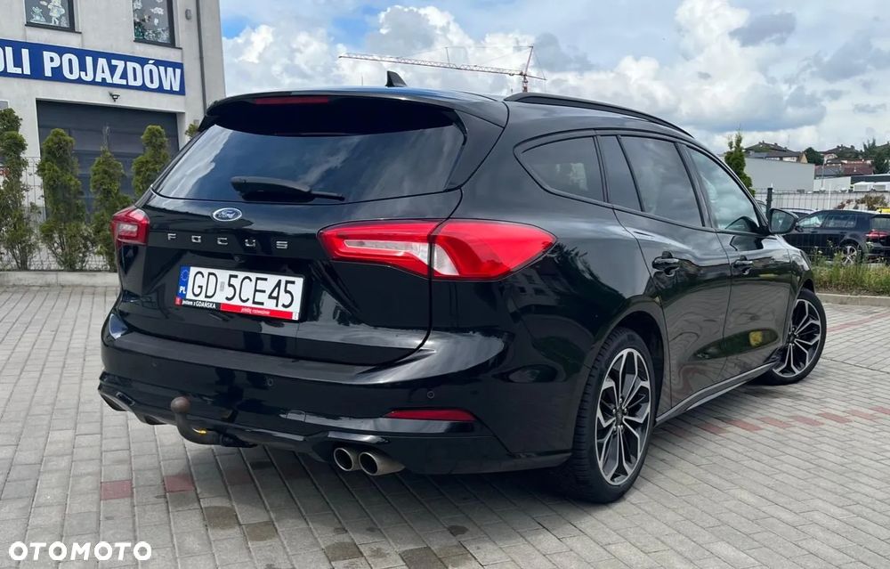 Ford Focus 1.5 EcoBlue Start-Stopp-System ST-LINE DESIGN - 9