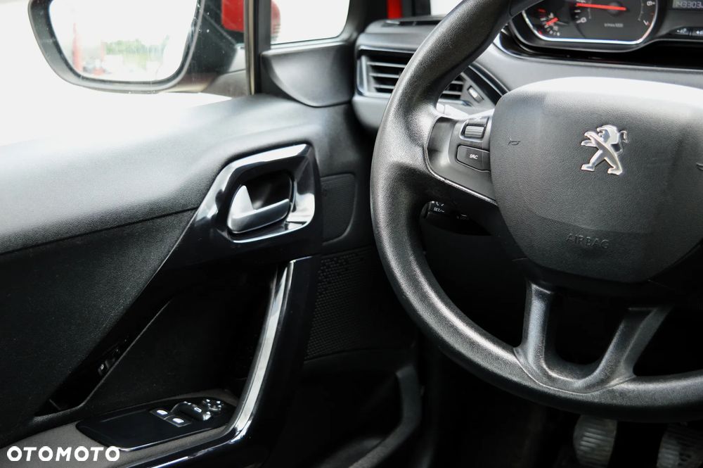 Peugeot 208 1.2 VTi Active - 23