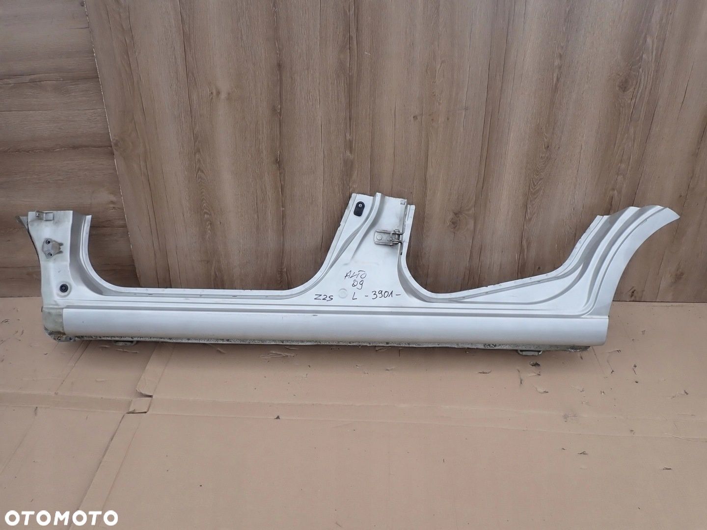 SUZUKI ALTO NISSAN PIXO 5d 09-14 PRÓG LEWY Z2S - 1