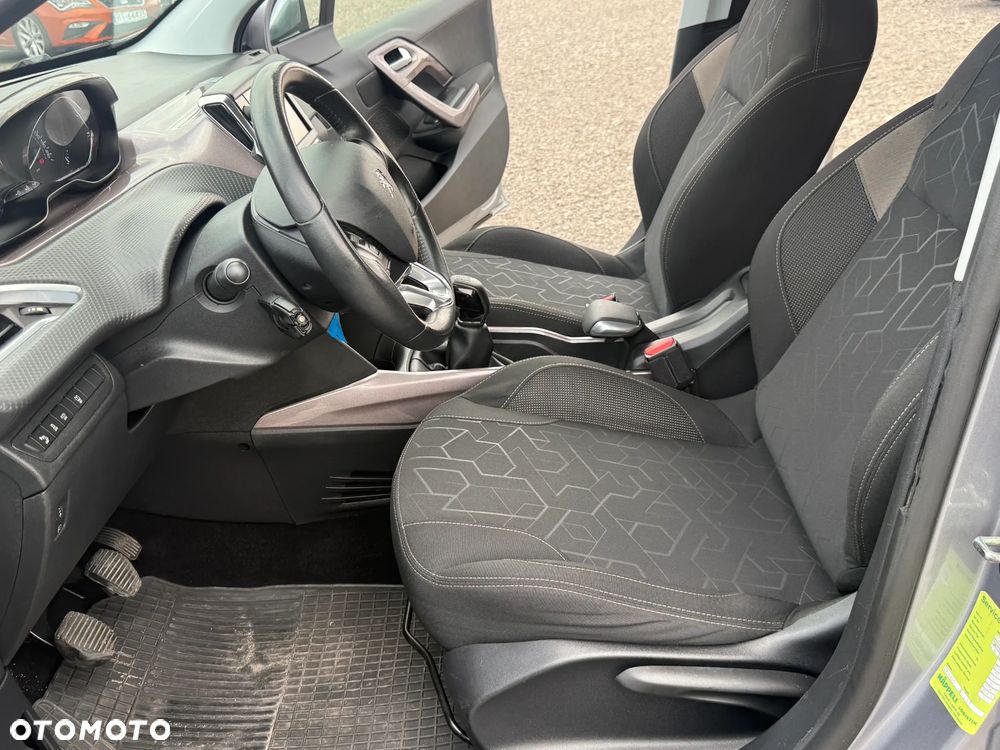 Peugeot 2008 e-HDi FAP 92 STOP & START Active - 21