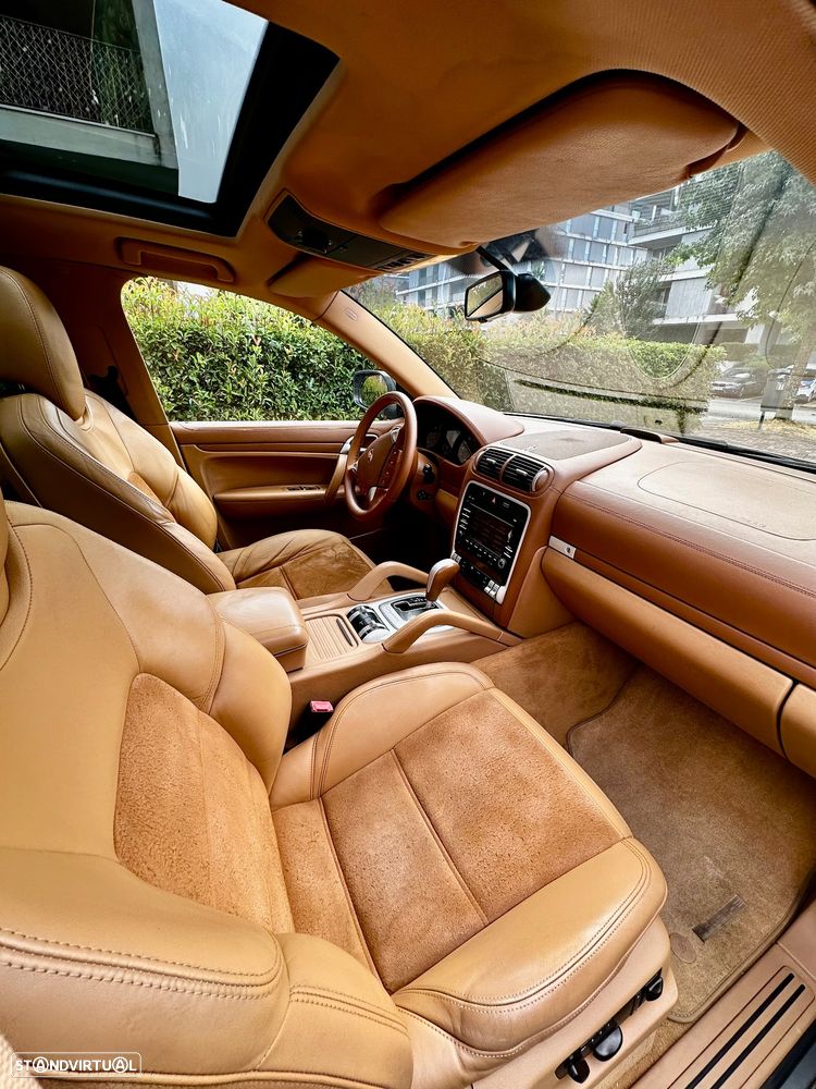 Porsche Cayenne Tiptronic - 30