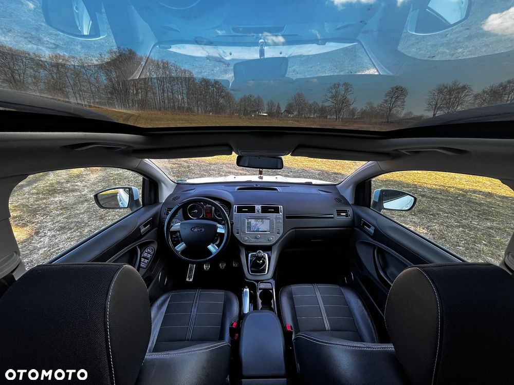 Ford Kuga 2.0 TDCi 4x4 Titanium - 9