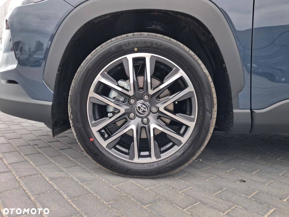 Toyota Corolla Cross - 13