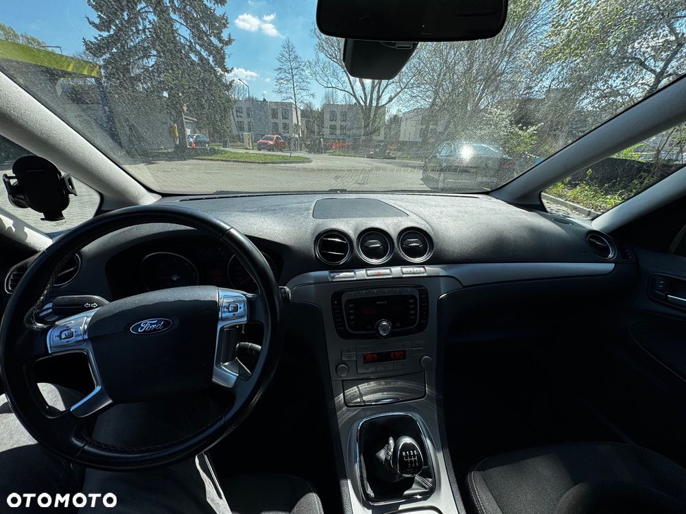 Ford Galaxy 2.0 TDCi Titanium - 9