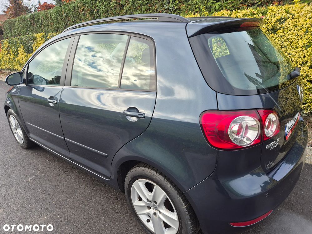 Volkswagen Golf Plus 2.0 TDI DPF Comfortline - 5