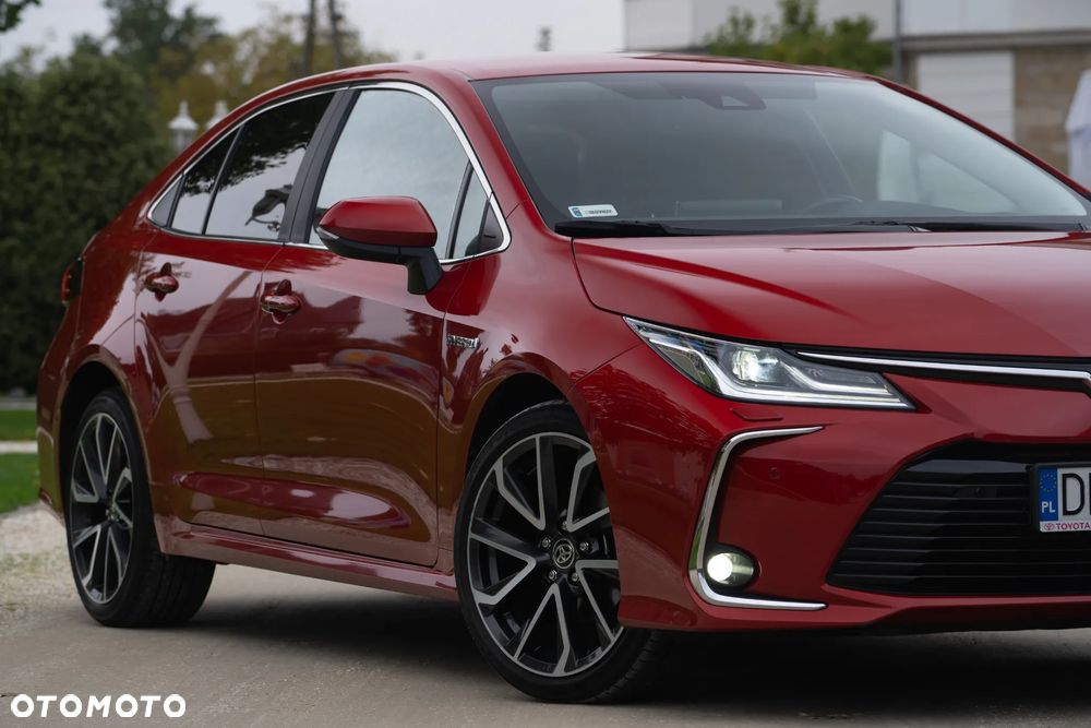 Toyota Corolla 1.8 Hybrid Executive - 10