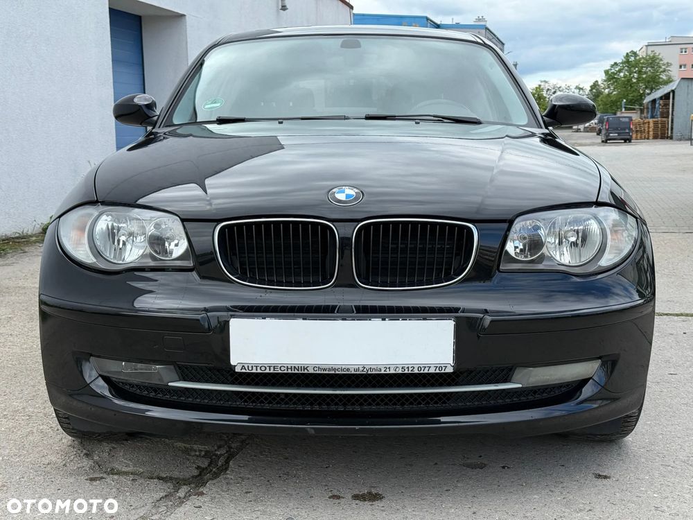 BMW Seria 1 118i - 3