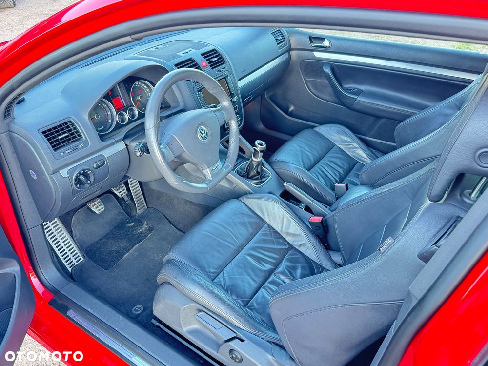 Volkswagen Golf 2.0 TSI GTI - 8