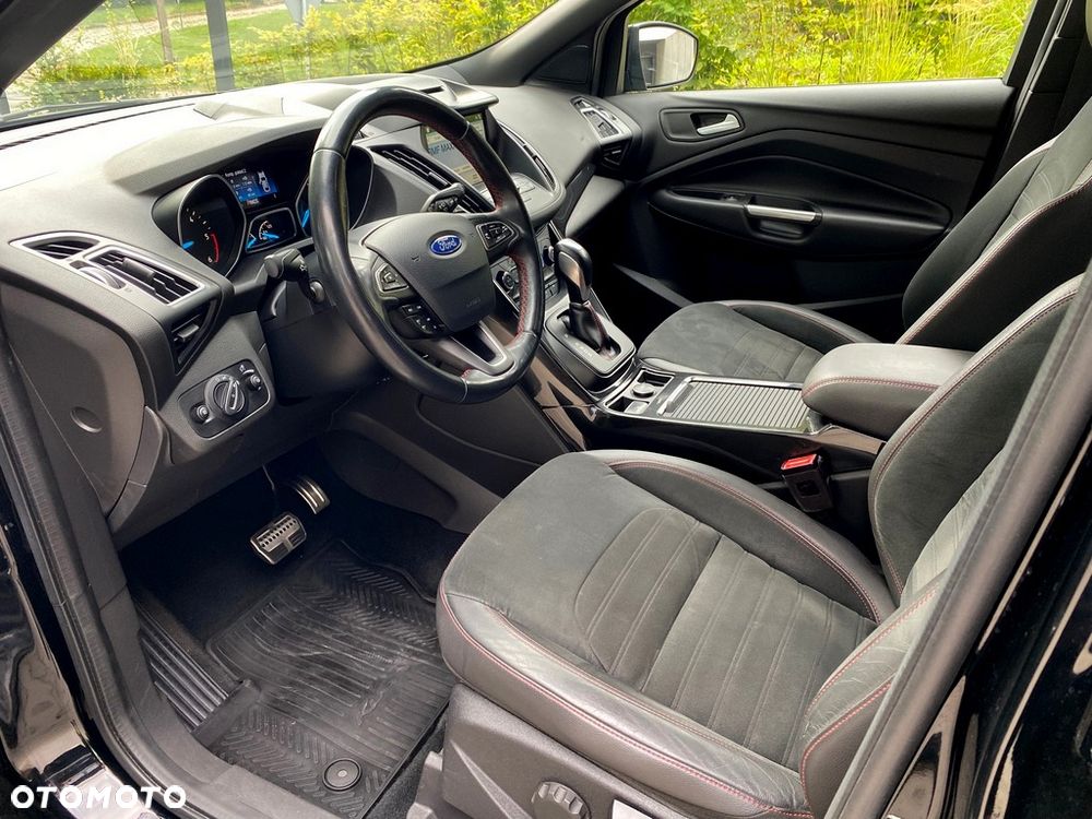 Ford Kuga 2.0 TDCi 4x4 ST-Line - 8