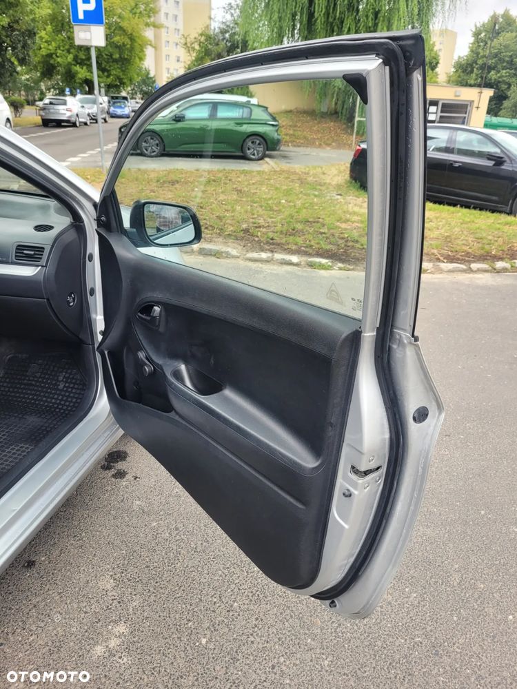 Kia Picanto 1.0 L - 16