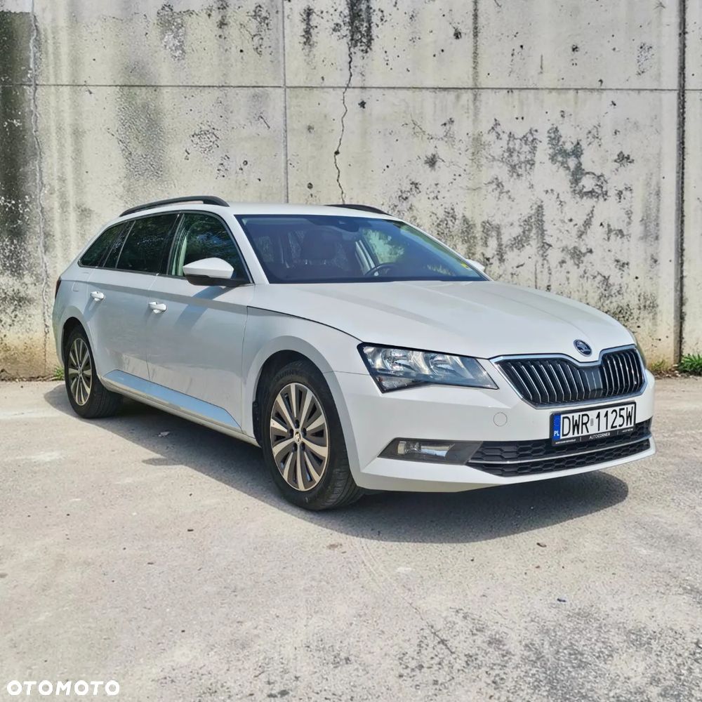 Skoda Superb 2.0 TDI SCR 4x4 Ambition DSG - 7