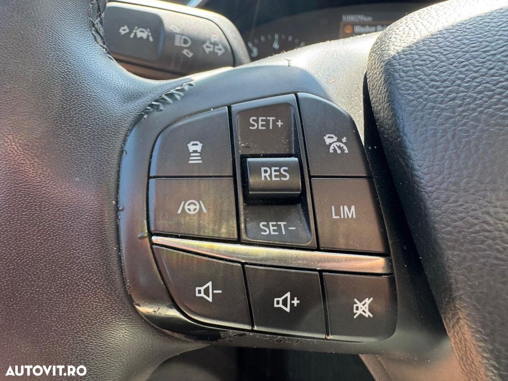 Ford Focus - 17