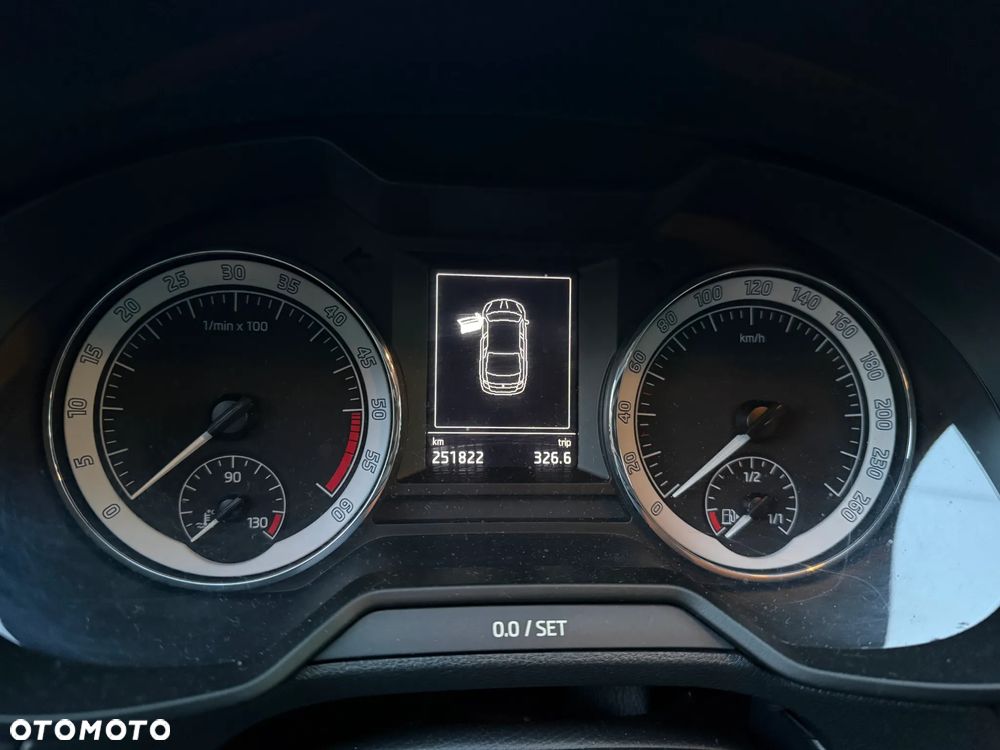 Skoda Octavia - 10