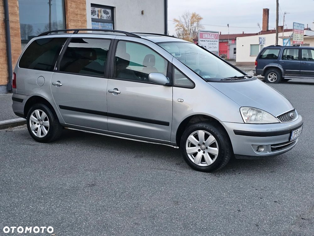 Ford Galaxy 1.9 TDI Ghia X - 4