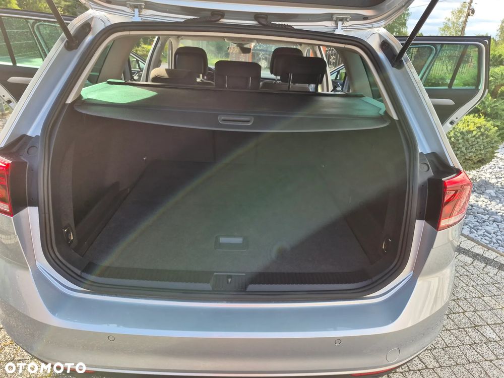 Volkswagen Passat 2.0 TDI EVO Business DSG - 12