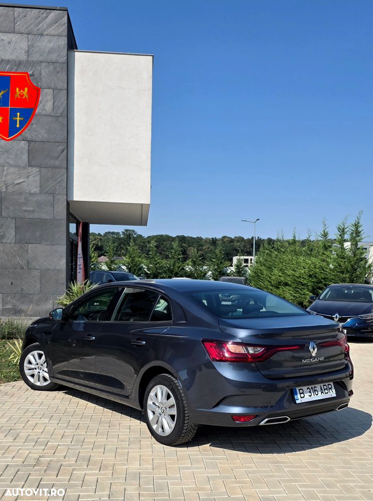 Renault Megane TCe 140 EDC GPF Zen - 13