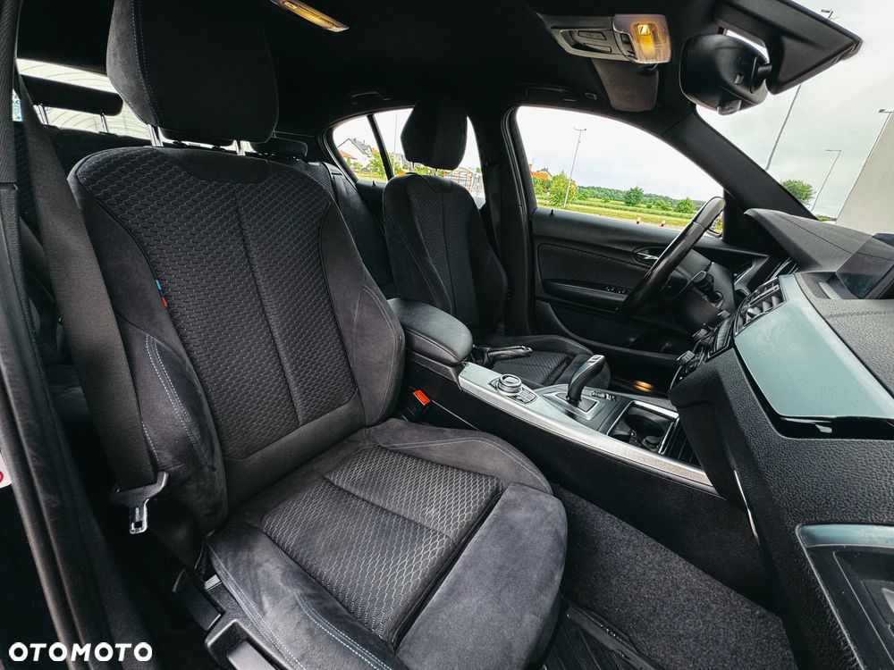 BMW Seria 1 118i M Sport Shadow - 21