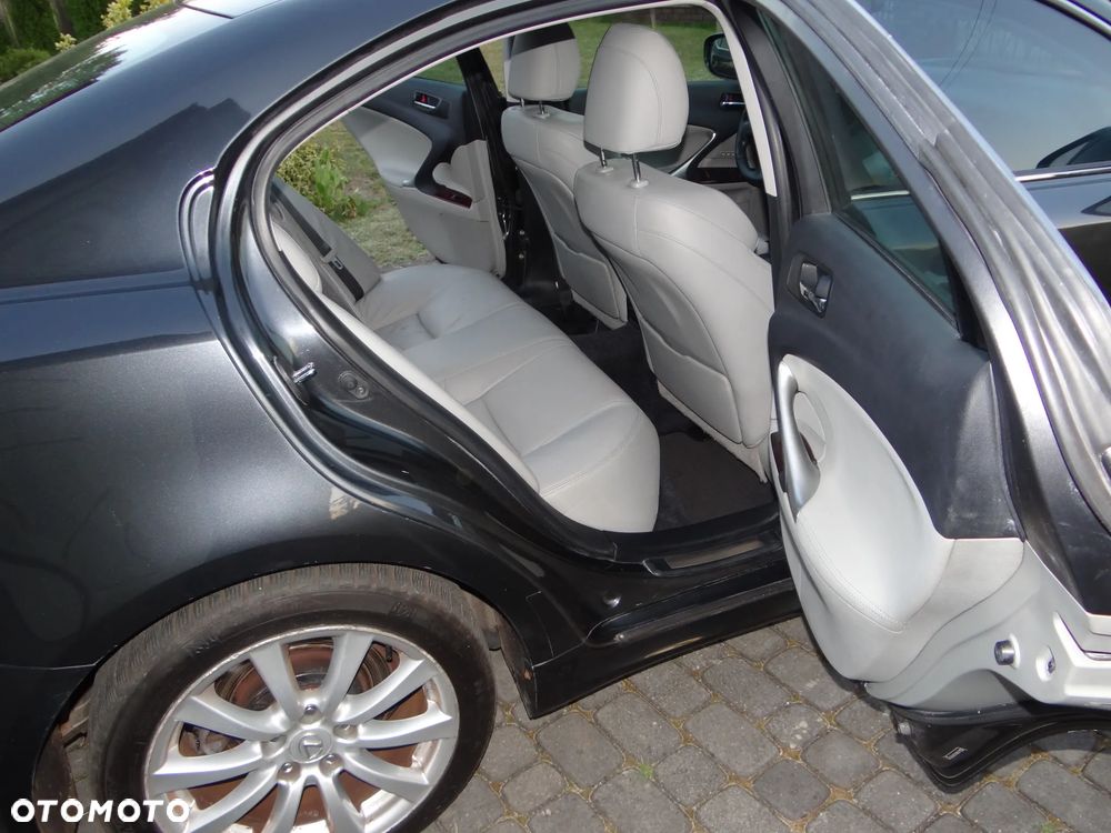 Lexus IS 250 Prestige - 11