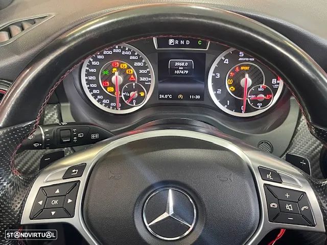 Mercedes-Benz A 45 AMG 4Matic Speedshift 7G-DCT - 10