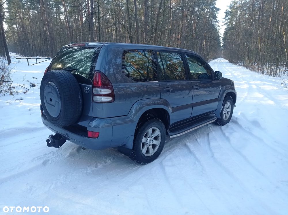 Toyota Land Cruiser - 6