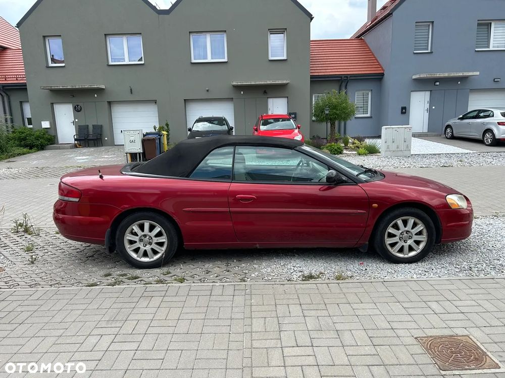 Chrysler Sebring - 5
