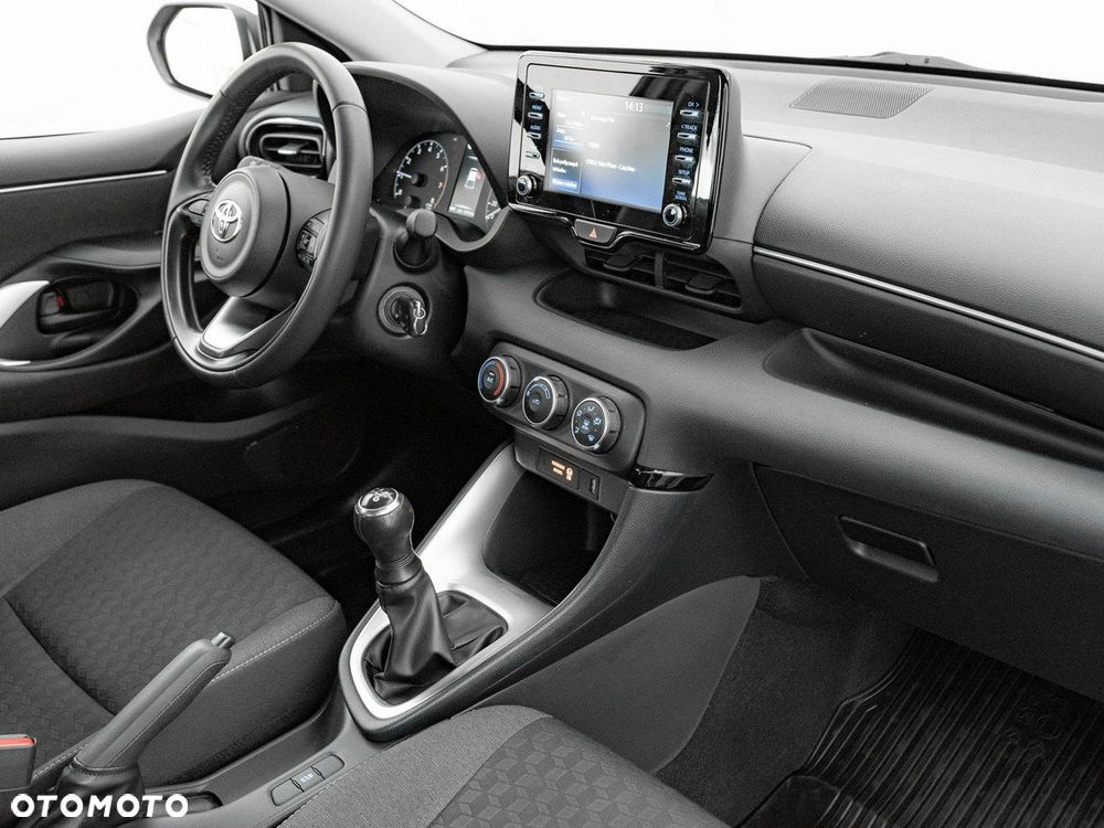 Toyota Yaris 1.0 Comfort - 32