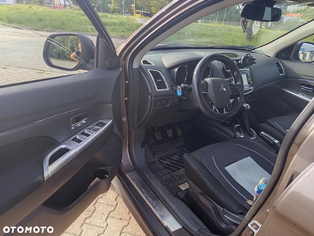 Mitsubishi ASX 1.6 Invite - 10