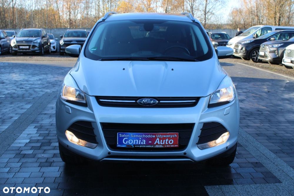 Ford Kuga - 10