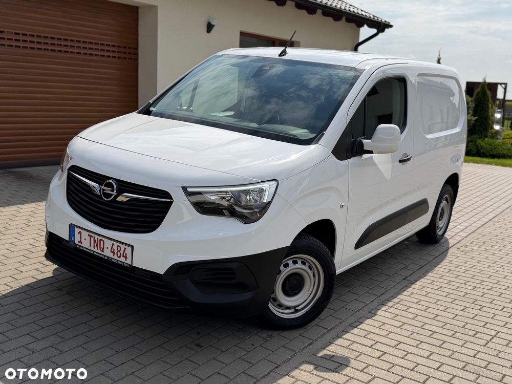 Opel COMBO - 18