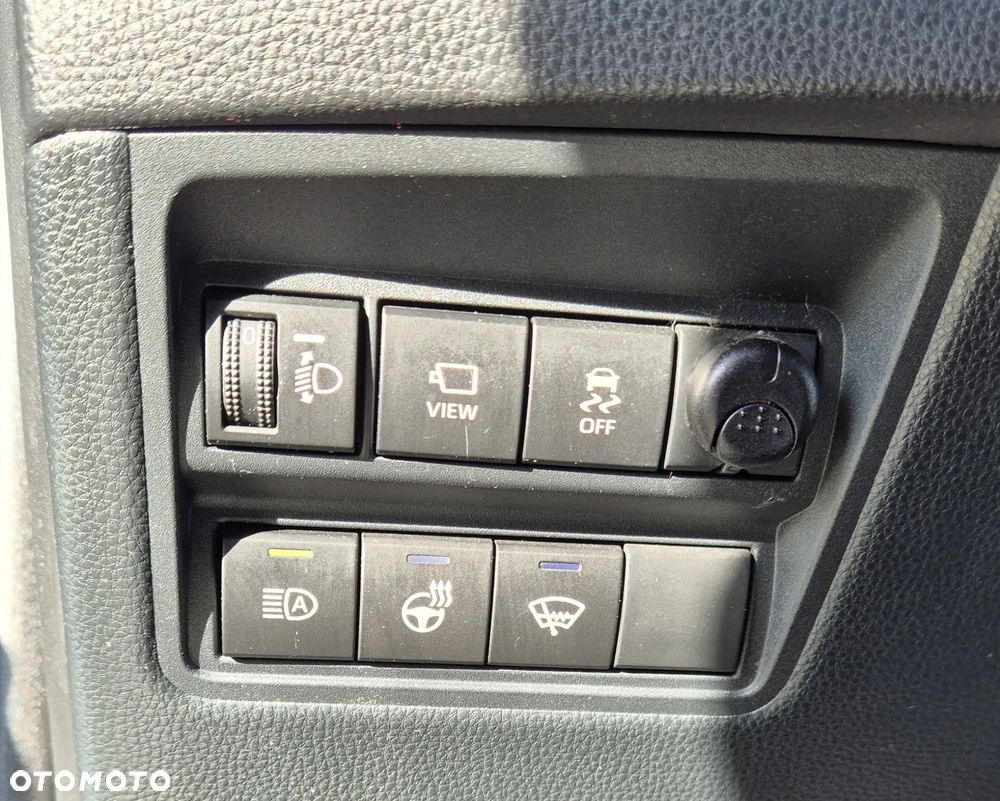 Toyota Yaris Cross Hybrid 1.5 Executive - 19