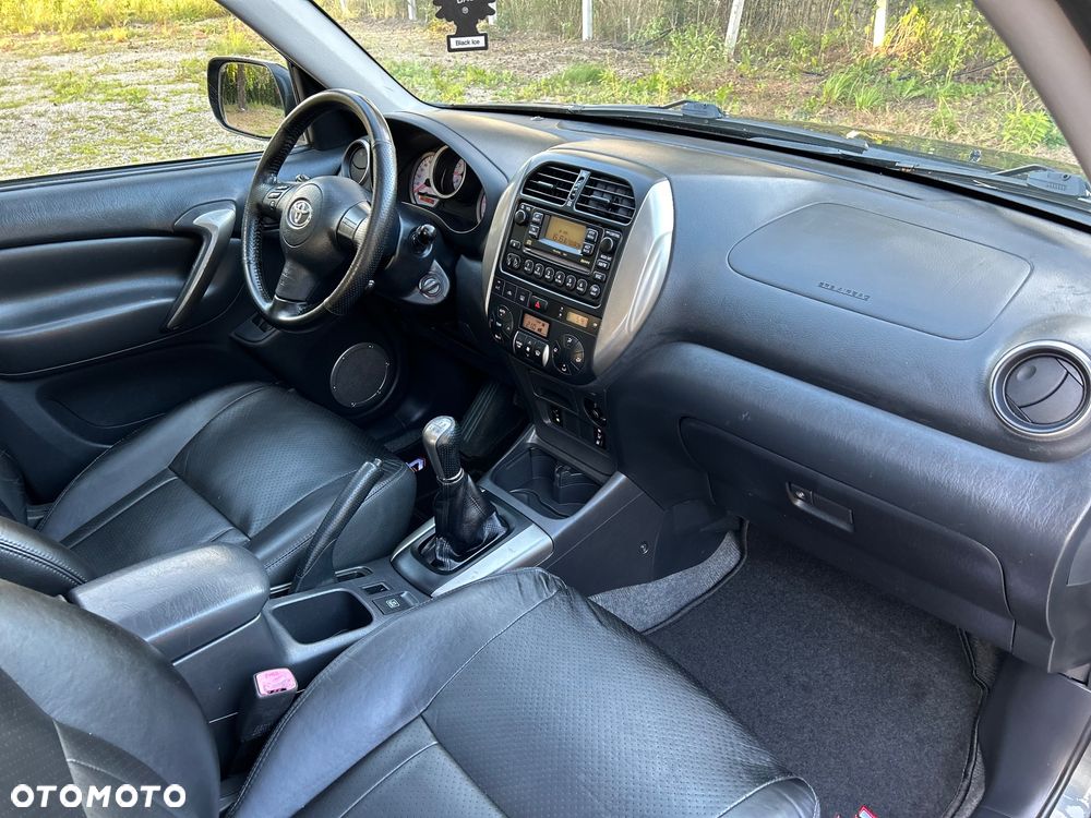 Toyota RAV4 4x4 Executive - 23