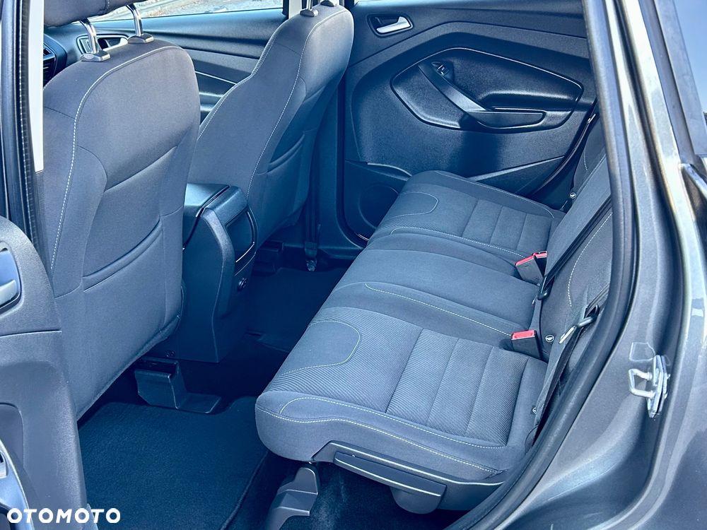 Ford Kuga 2.0 TDCi 4WD Trend - 27