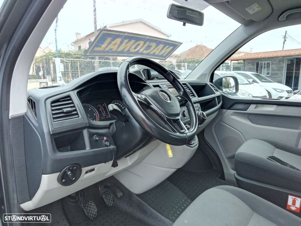 VW Transporter 2.0 TDI BM Extra AC - 11