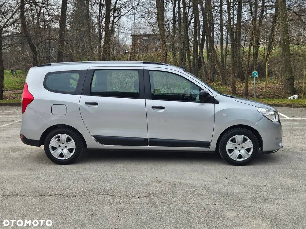 Dacia Lodgy TCe 100 GPF Comfort - 4