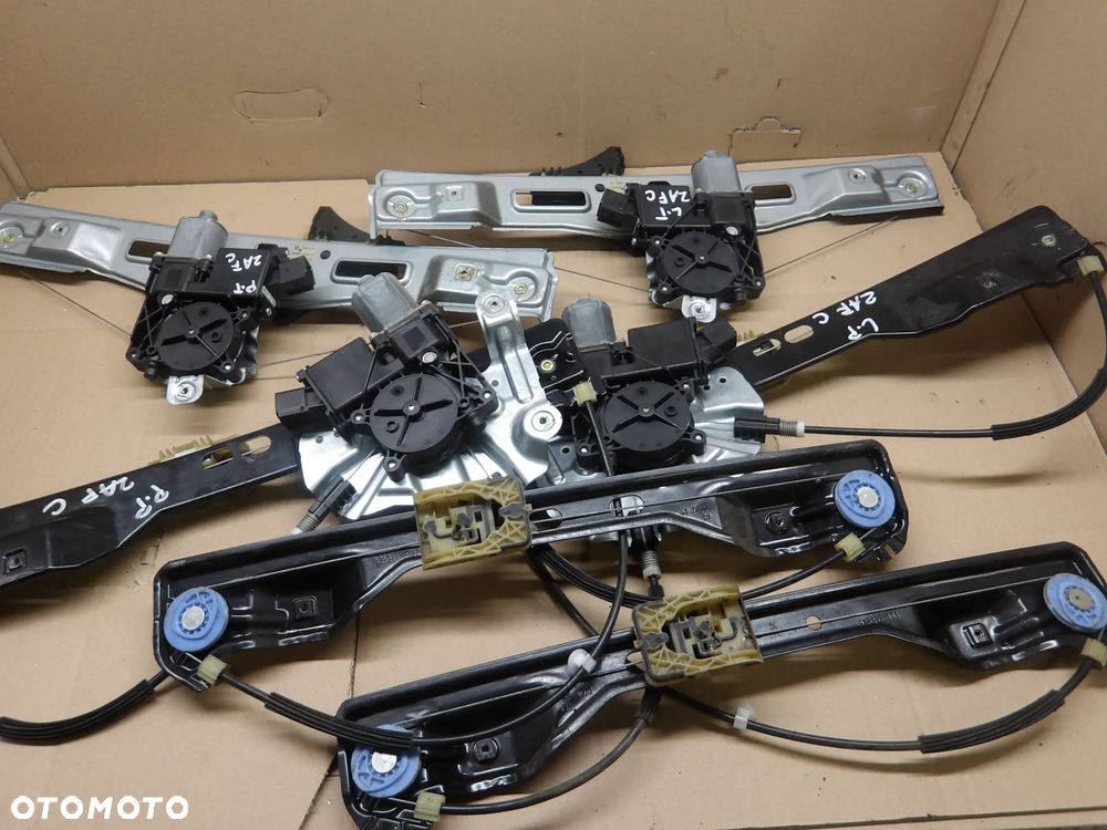 OPEL ZAFIRA C 12-16 2.0D PODNOŚNIK SZYBY PRAWY LEWY PRZÓD TYŁ - 1