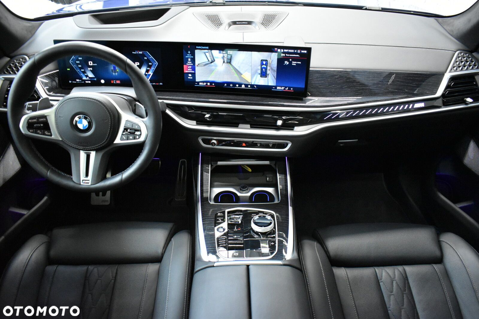 BMW X7 - 7