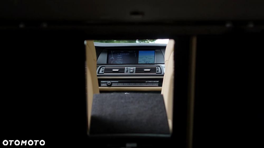 BMW Seria 5 520d Modern Line - 31