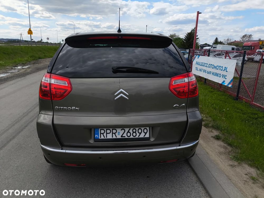 Citroën C4 1.6 HDi FAP Exclusive - 6