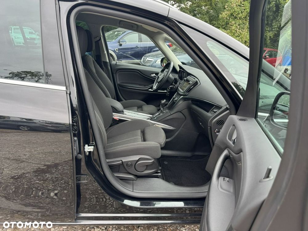 Opel Zafira - 12