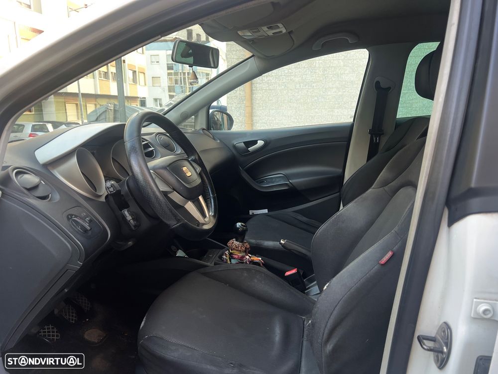 SEAT Ibiza 1.6 TDI 25 Anos DPF - 5