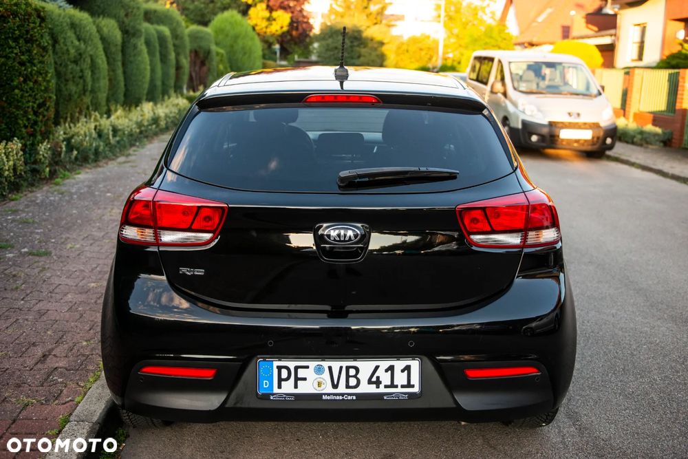 Kia Rio 1.2 Business Line Plus - 6