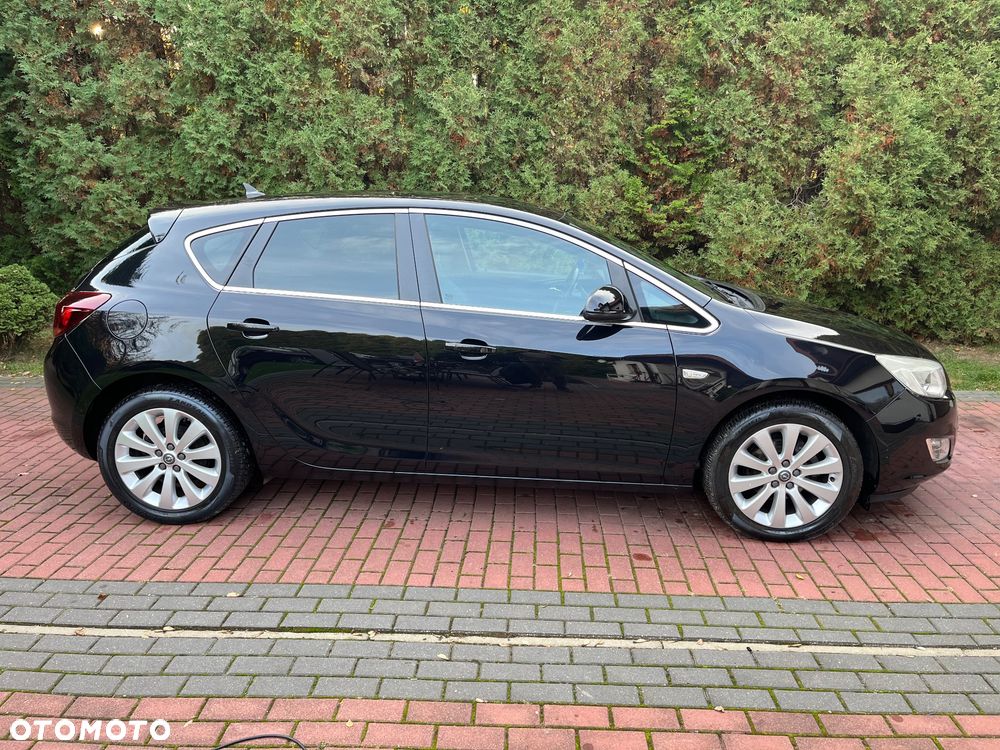 Opel Astra - 2