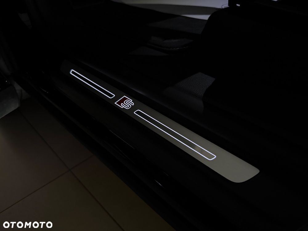Audi Q8 45 TDI mHEV Quattro Tiptronic - 26