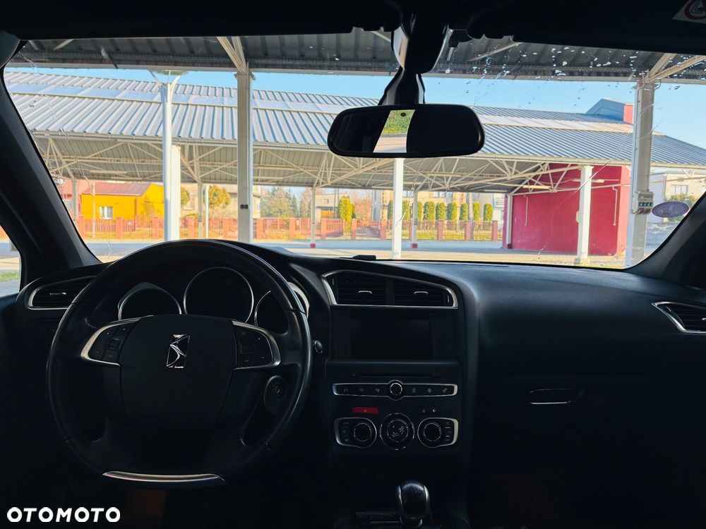 DS Automobiles DS 4 Crossback - 9
