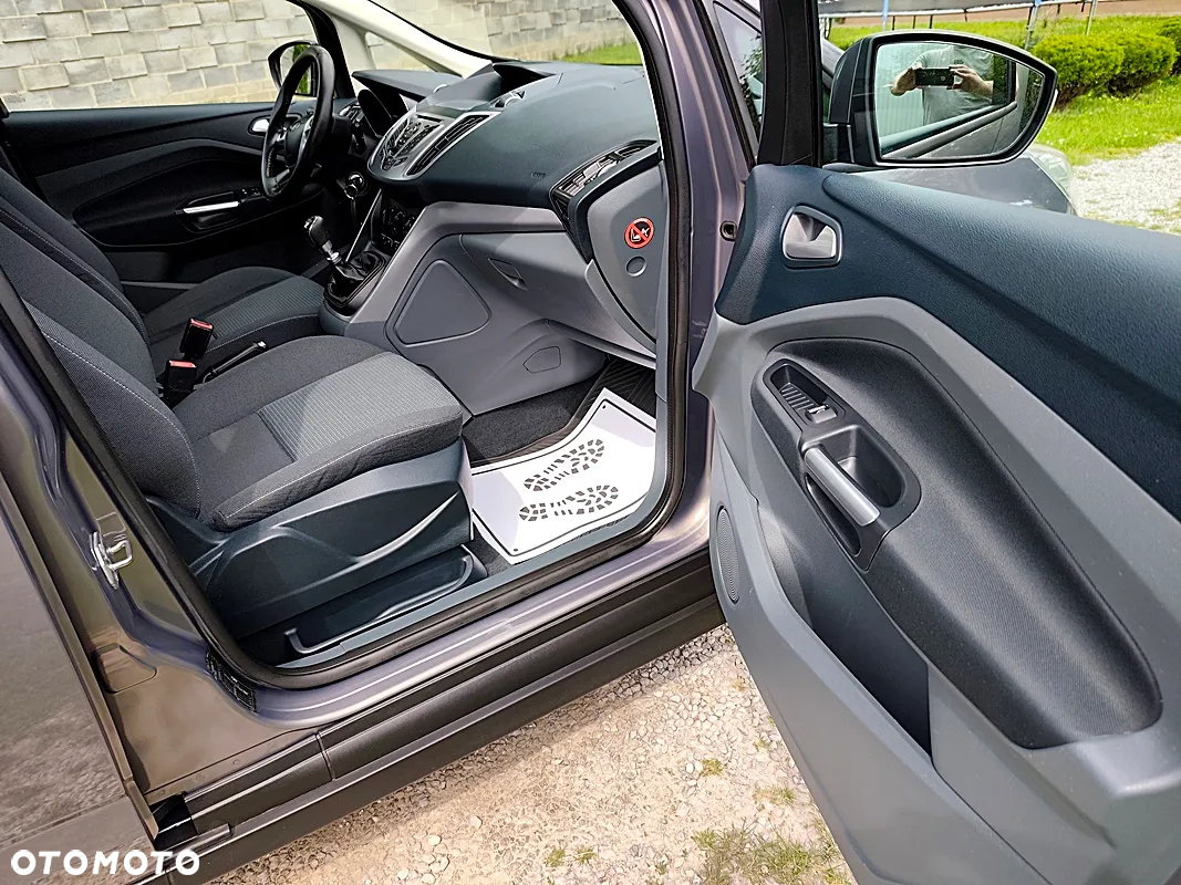 Ford Grand C-MAX 1.6 TDCi Edition - 24