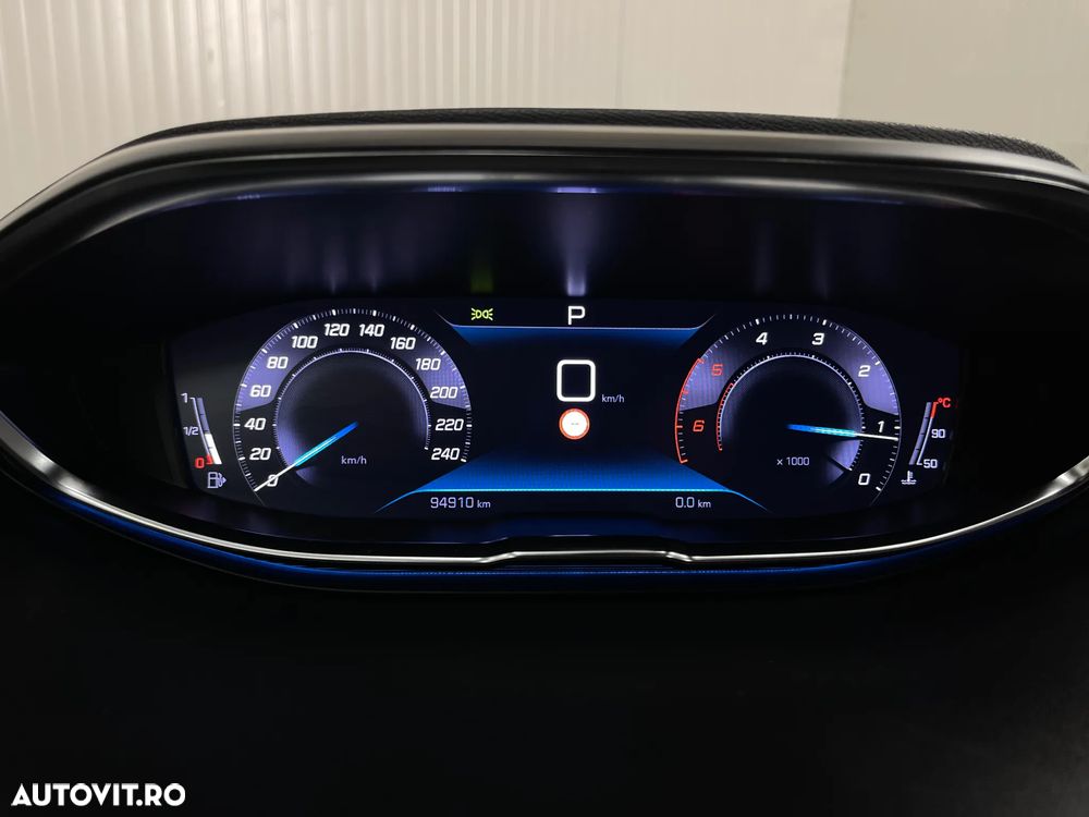 Peugeot 3008 1.5 BlueHDI 130 EAT8 Allure Pack - 31