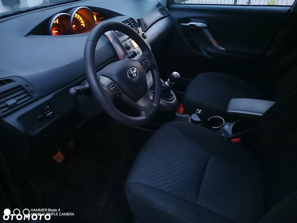 Toyota Verso 2.0 D-4D Edition - 20